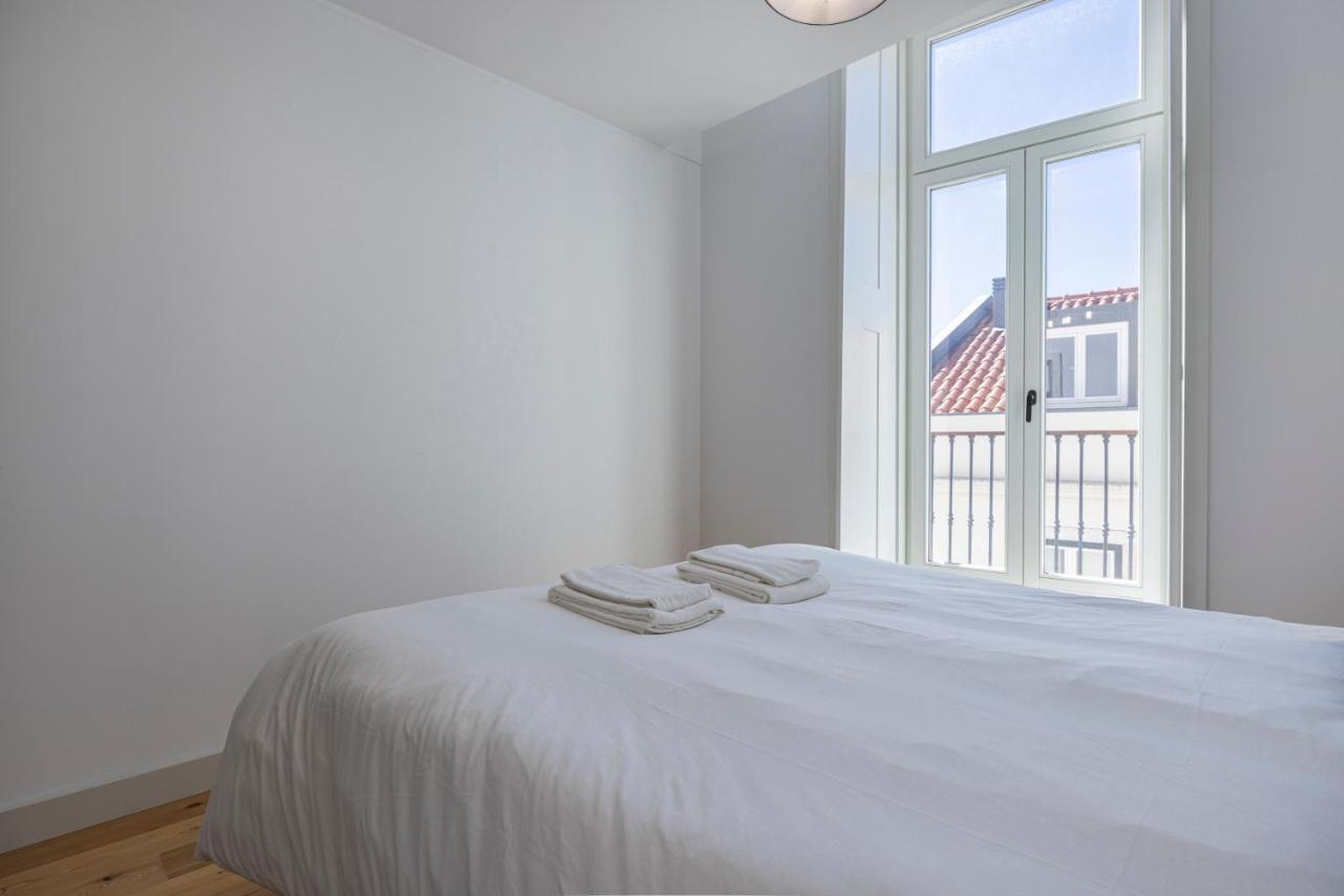 Glamorous 3Bdr Apartment In City Center By Lovelystay Lisboa Exterior foto