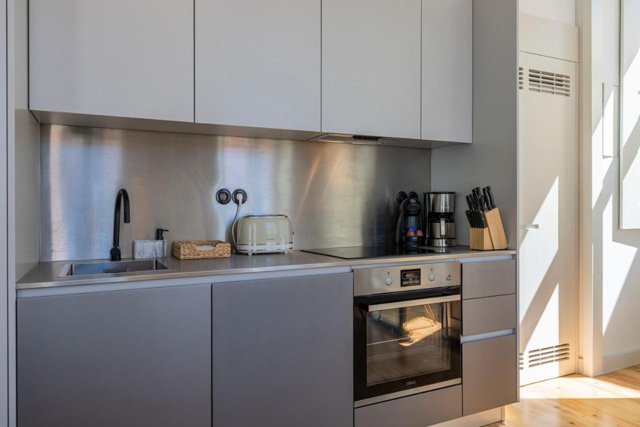 Glamorous 3Bdr Apartment In City Center By Lovelystay Lisboa Exterior foto