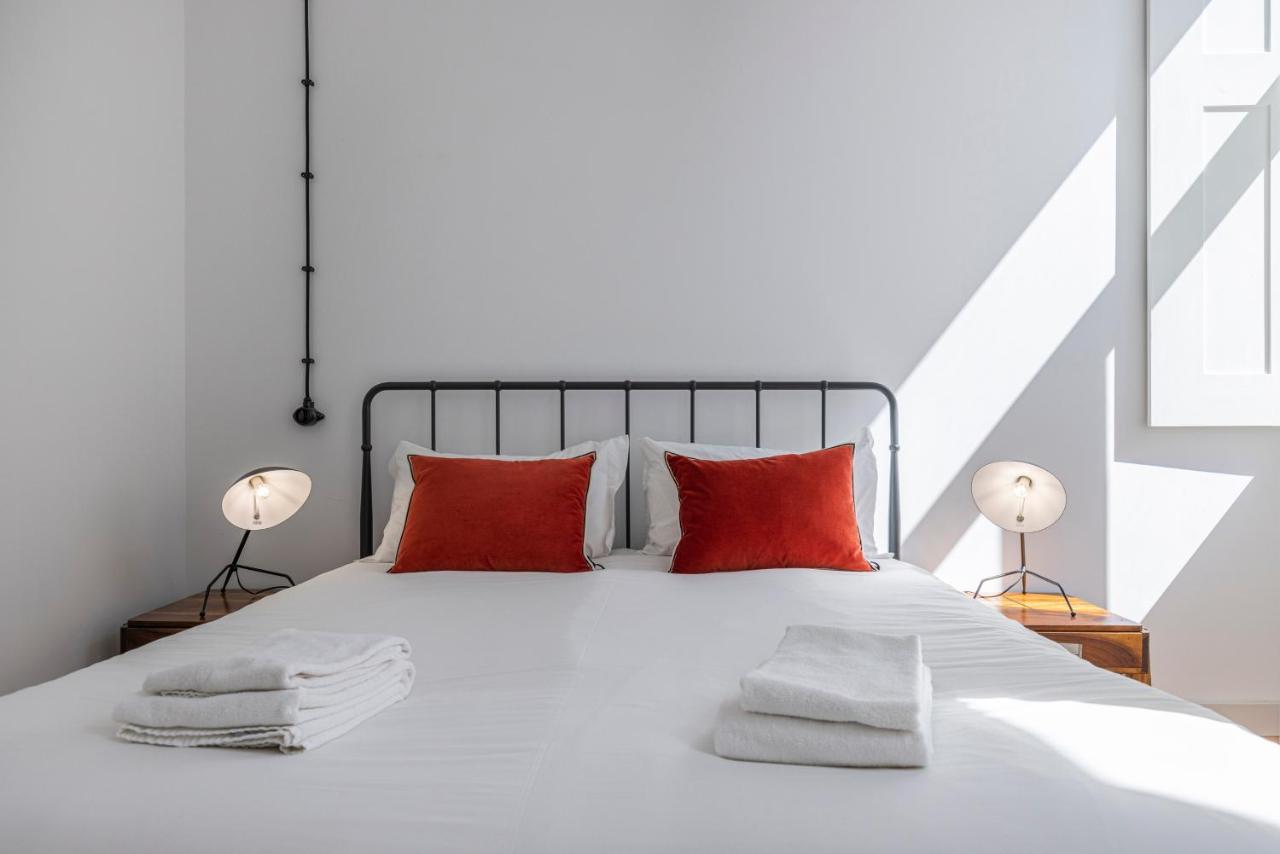 Glamorous 3Bdr Apartment In City Center By Lovelystay Lisboa Exterior foto