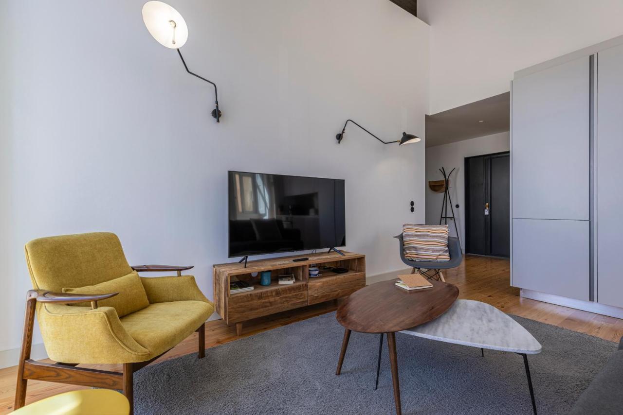 Glamorous 3Bdr Apartment In City Center By Lovelystay Lisboa Exterior foto